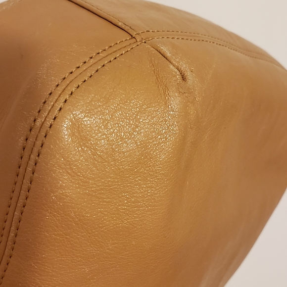 Coach Ashley Hippie Crossbody - Picture 7 of 13